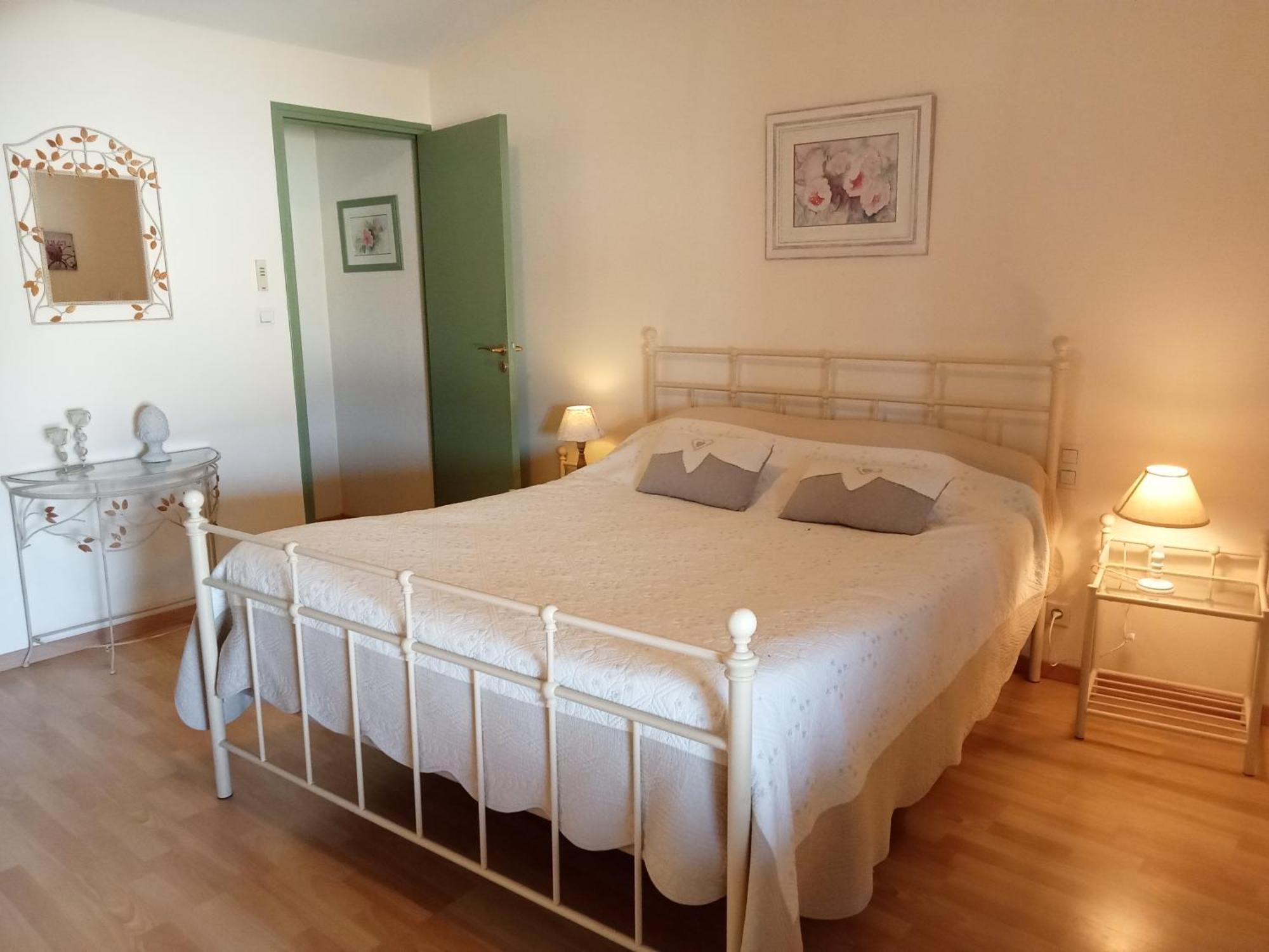 Fleur De Vigne Bed & Breakfast Monnieres  Exterior photo